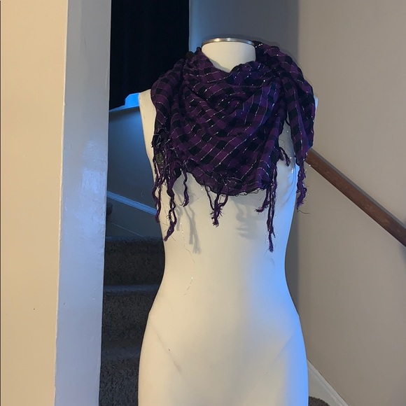 Lot of 8 open fashion scarves. - Picture 7 of 7